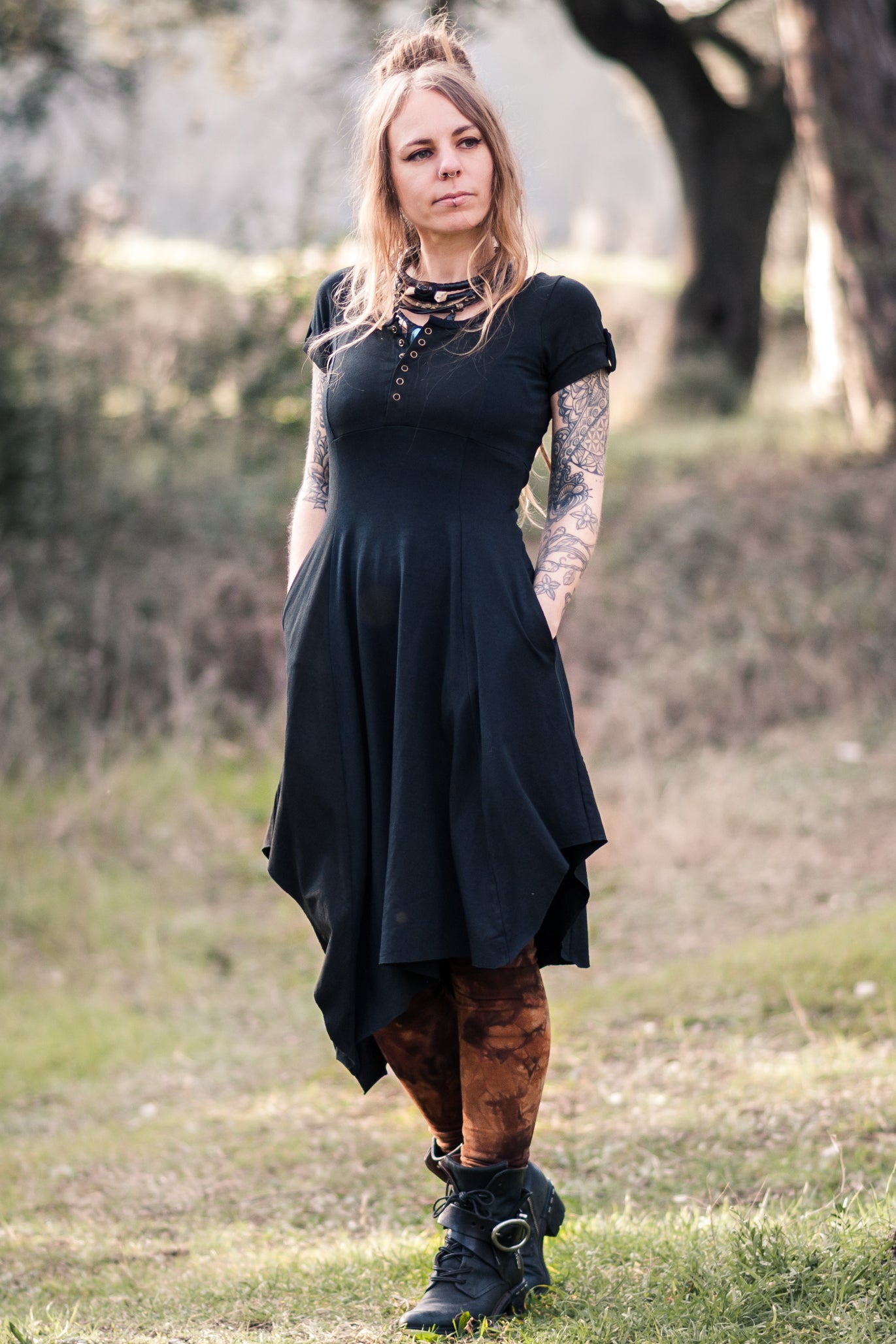 Svarga Dress