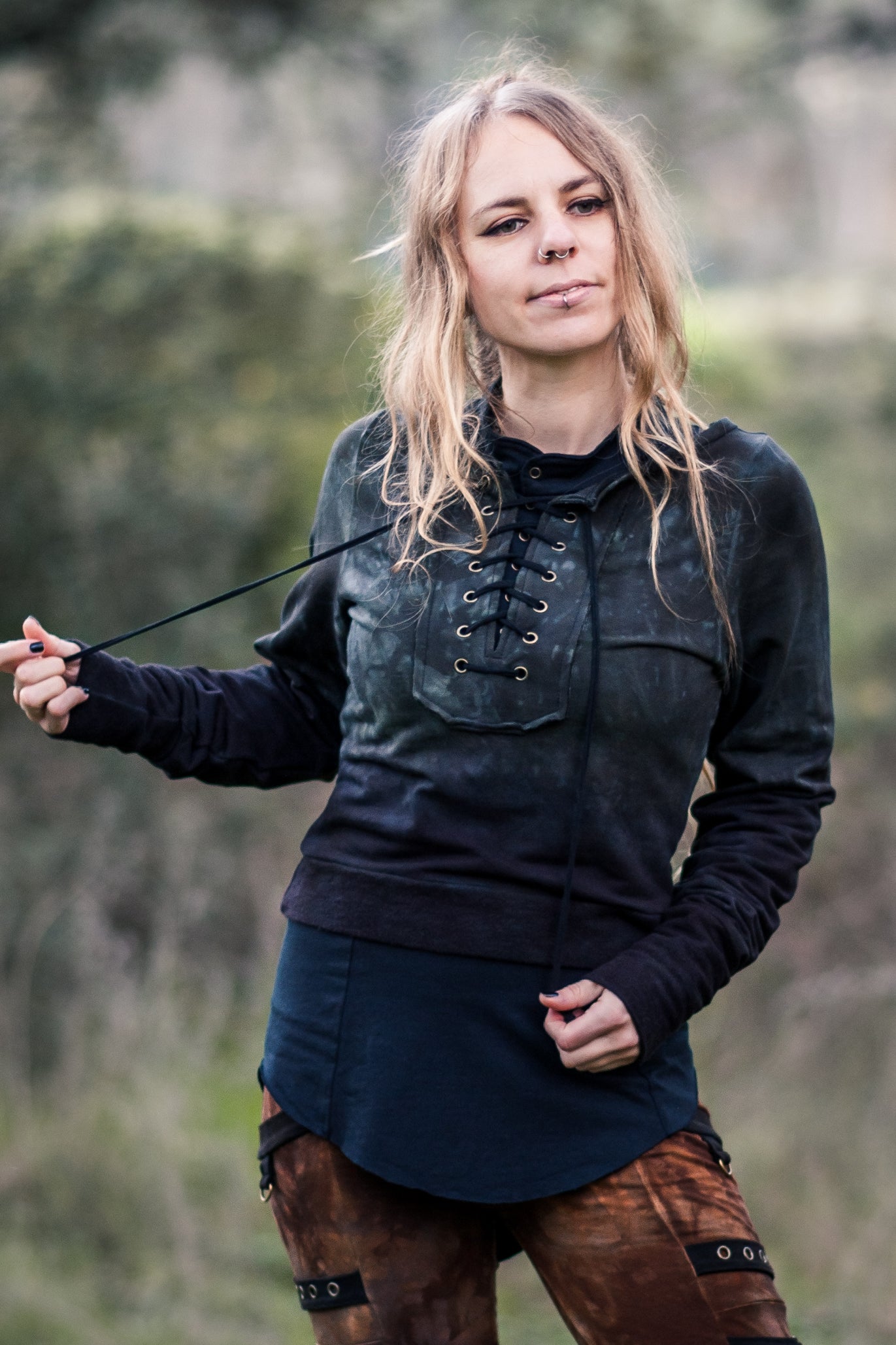 Theia Pullover